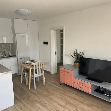 Rofe By Vulcano Homes Lägenhet